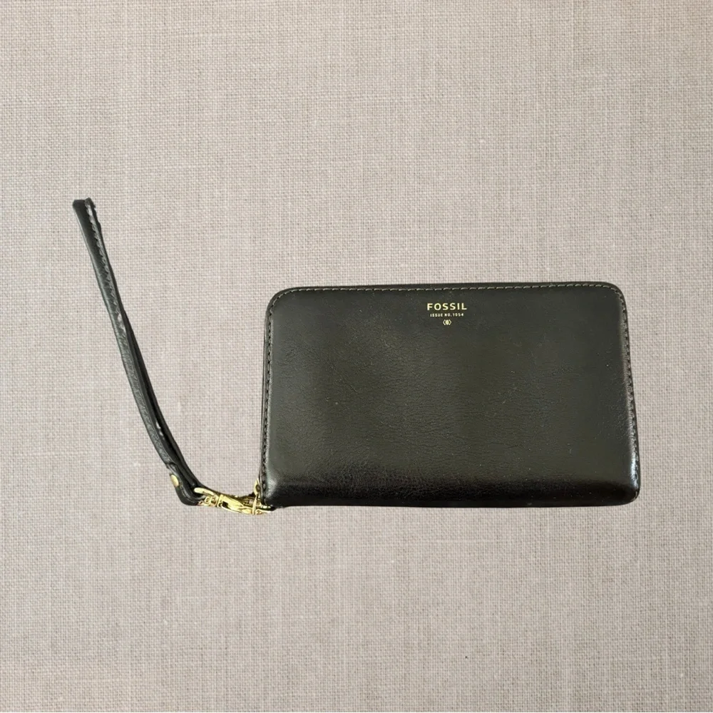 FOSSIL Leather Wristlet Wallet